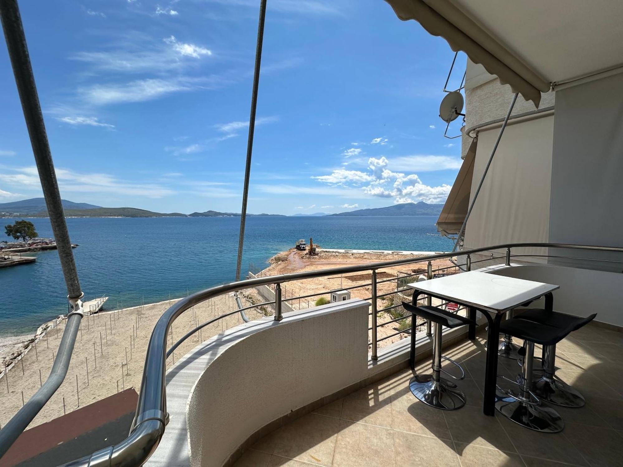 Luxy Coral Aparts Daire Saranda Dış mekan fotoğraf